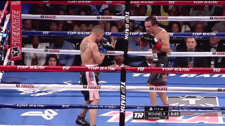 奎茲與對手互毆12回合